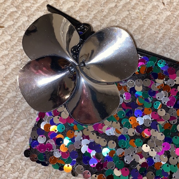 Sequin Makeup Bag NWOT - Picture 2 of 4